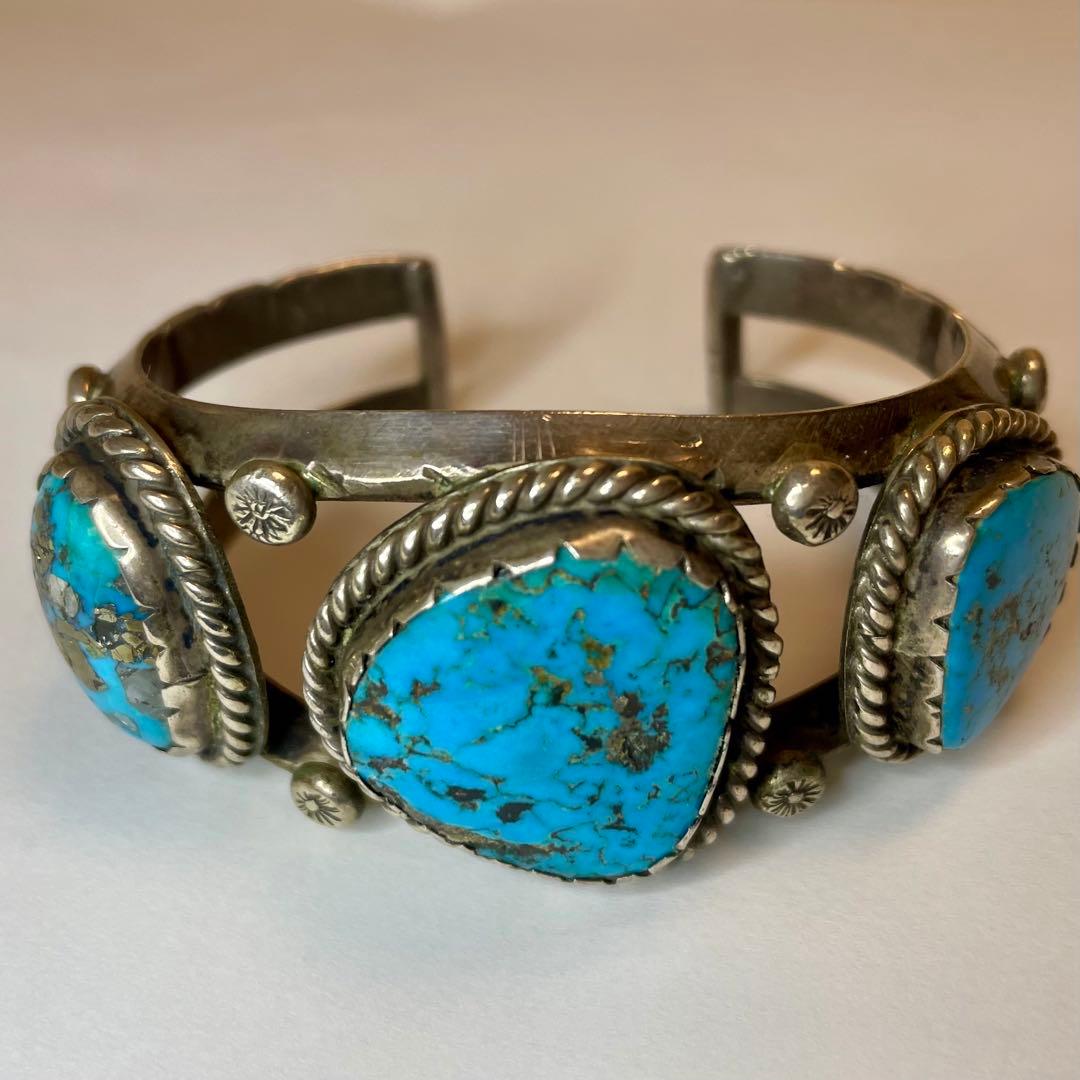 ターコイズストーン シルバーバングル
