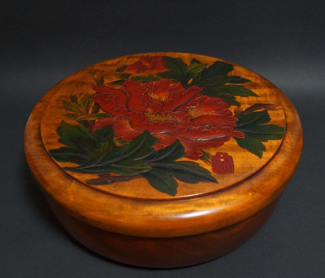 煎茶道具 烏城彫 栃材 細工彫り『牡丹文』刳り貫き大型茶櫃 茶びつ 茶ひつ取込盆