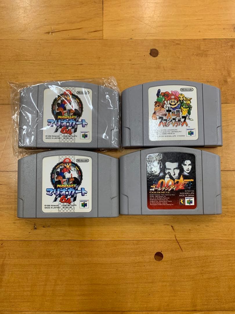 Nintendo 64 本体 ゲーム4本 コントローラー3個セット