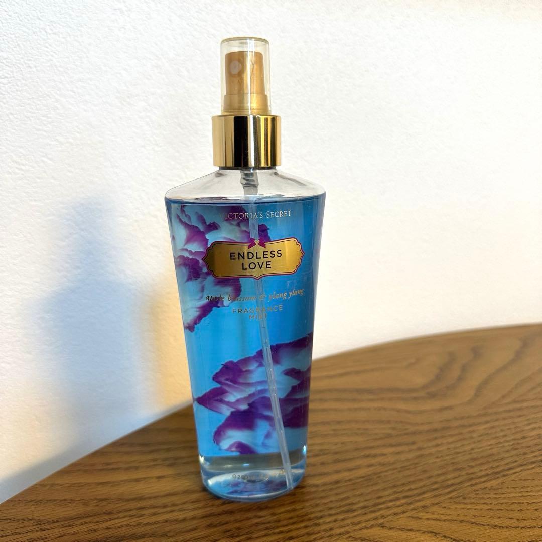 ヴィクトリアズシークレット　フレグランスミスト　エンドレスラブ