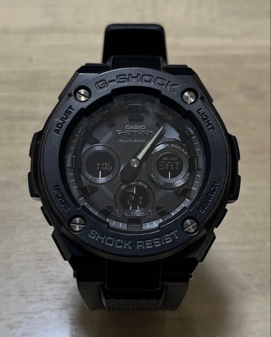 【美品】カシオ Ｇショック G-SHOCK GST-W300G-1A1JF