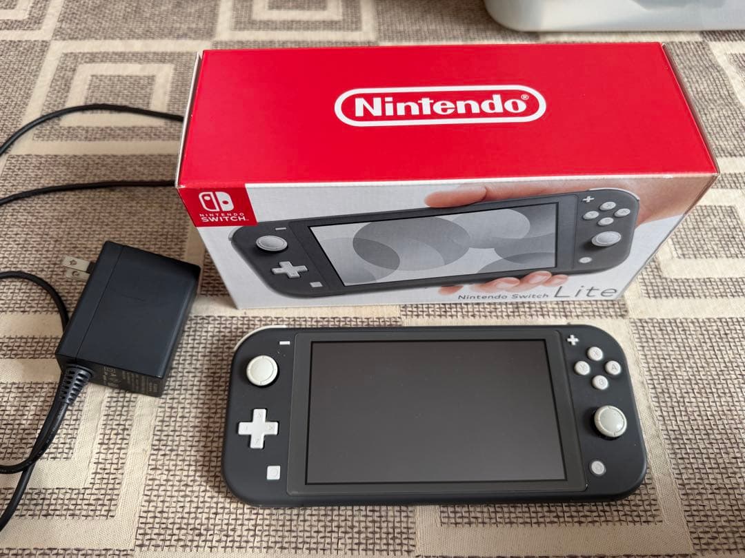 Nintendo Switch Lite グレー 本体 ACアダプター 箱付き