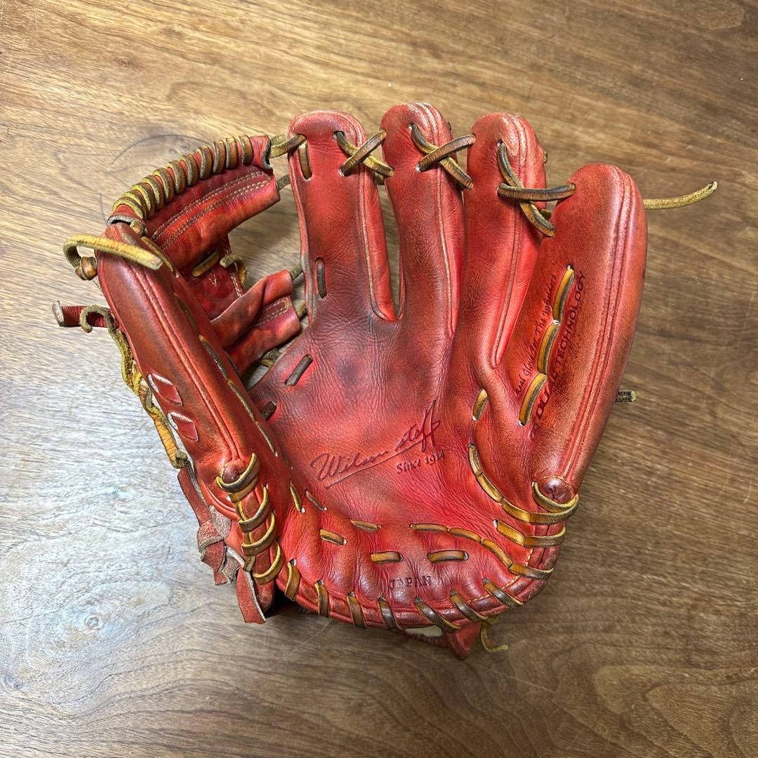 ウィルソン赤 硬式内野グローブ