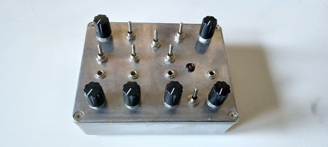 ノイズメーカー　エフェクター　CV-input Particle Smasher