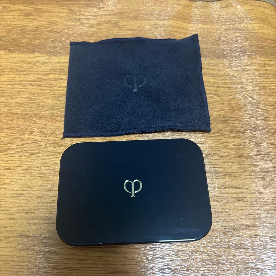 クレ・ド・ポー ボーテ タンプードルエクラⅡ オークル 00 ほとんど未使用品