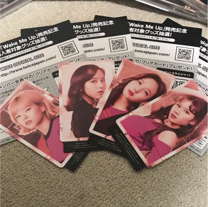 トレカ、シリアルコード、CD