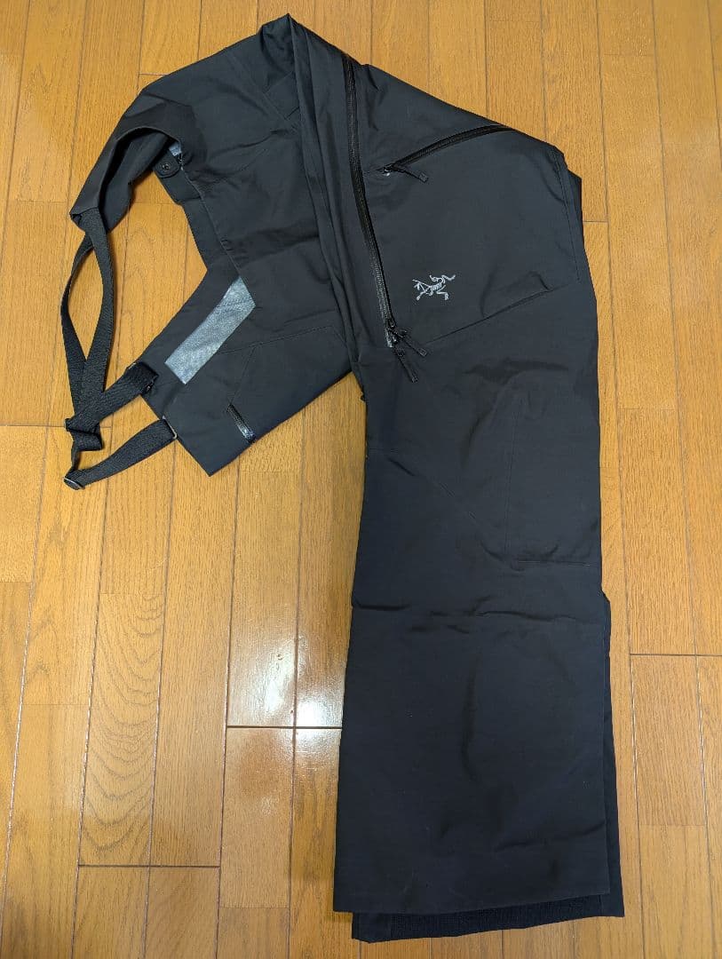 BIRDAIDあり）ARC'TERYX SABRE BIB セイバービブパンツ