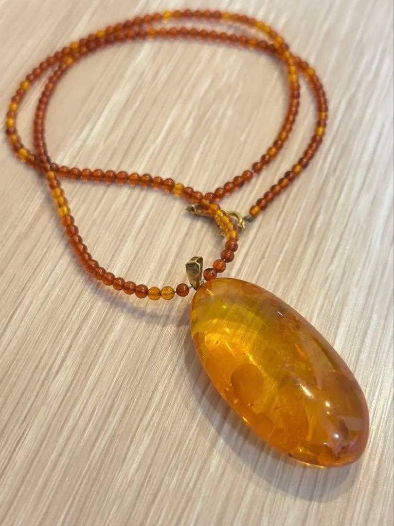 【K18】琥珀 ネックレス②