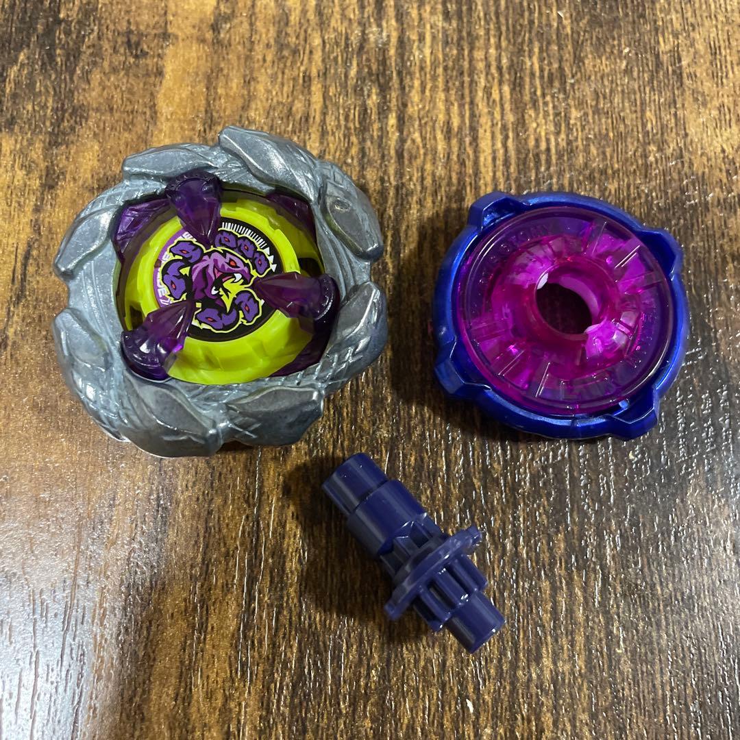 【限定ベイ】ベイブレードX オロチクラスタ4-50LR あ4