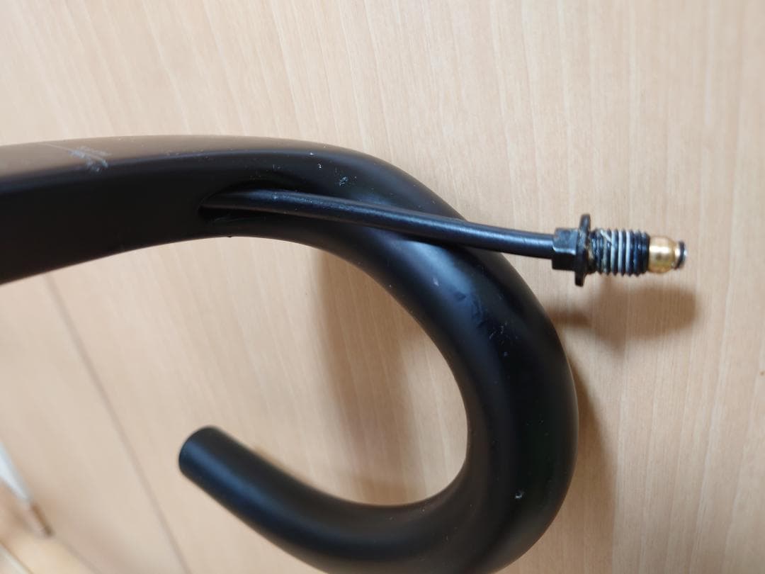 MERIDAスクルトゥーラXSサイズ完全ケーブル内蔵Di2配線バッテリー付