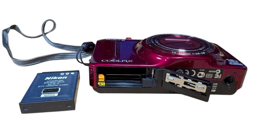 Nikon COOLPIX S9300 レッド ジャンク