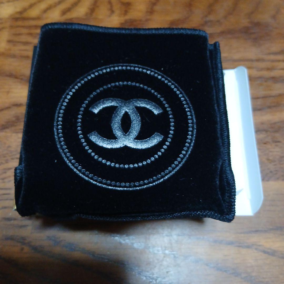 レ キャトル オンブル ブトン 239 ブトン バロック