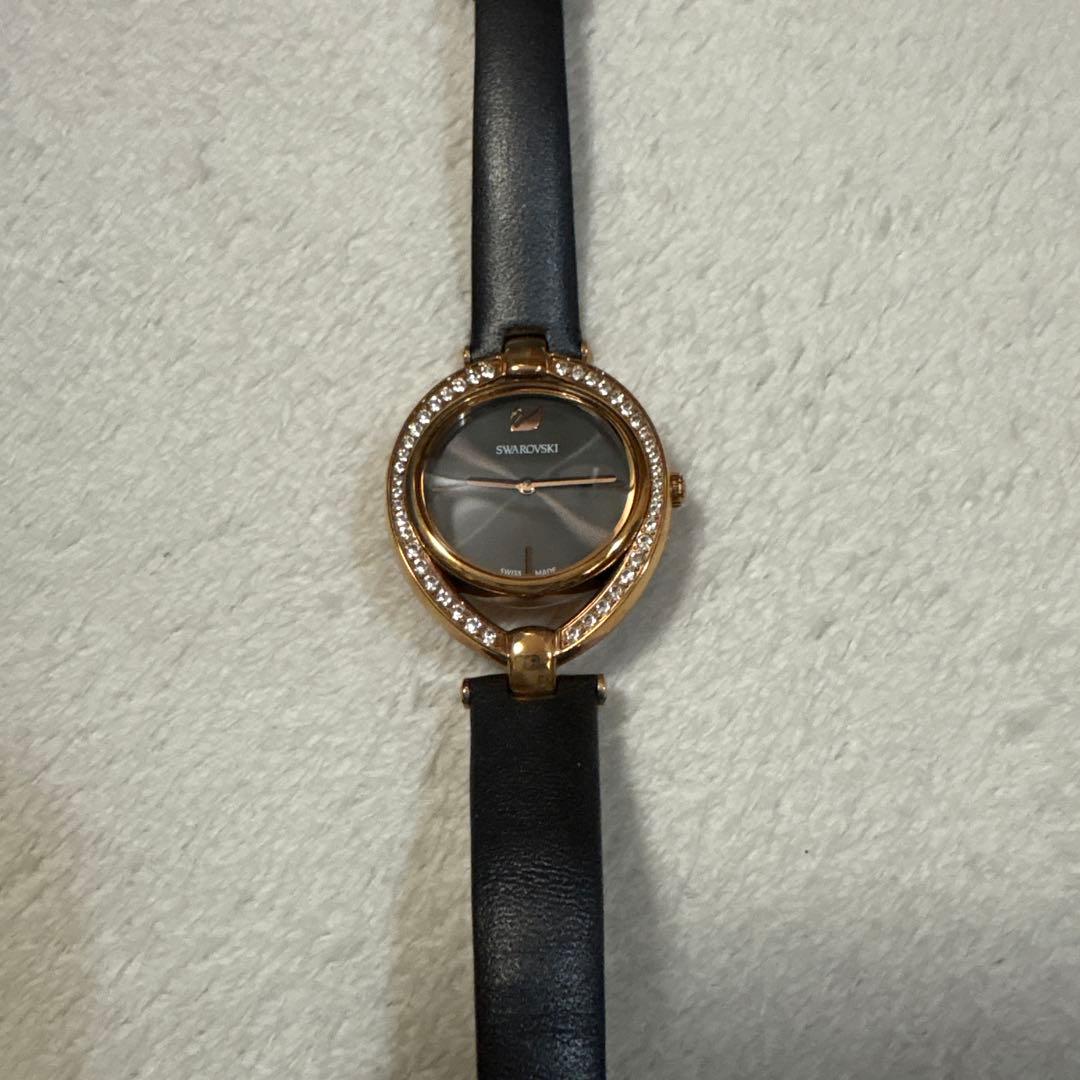 Swarovski レディース腕時計 ゴールド/ブラック