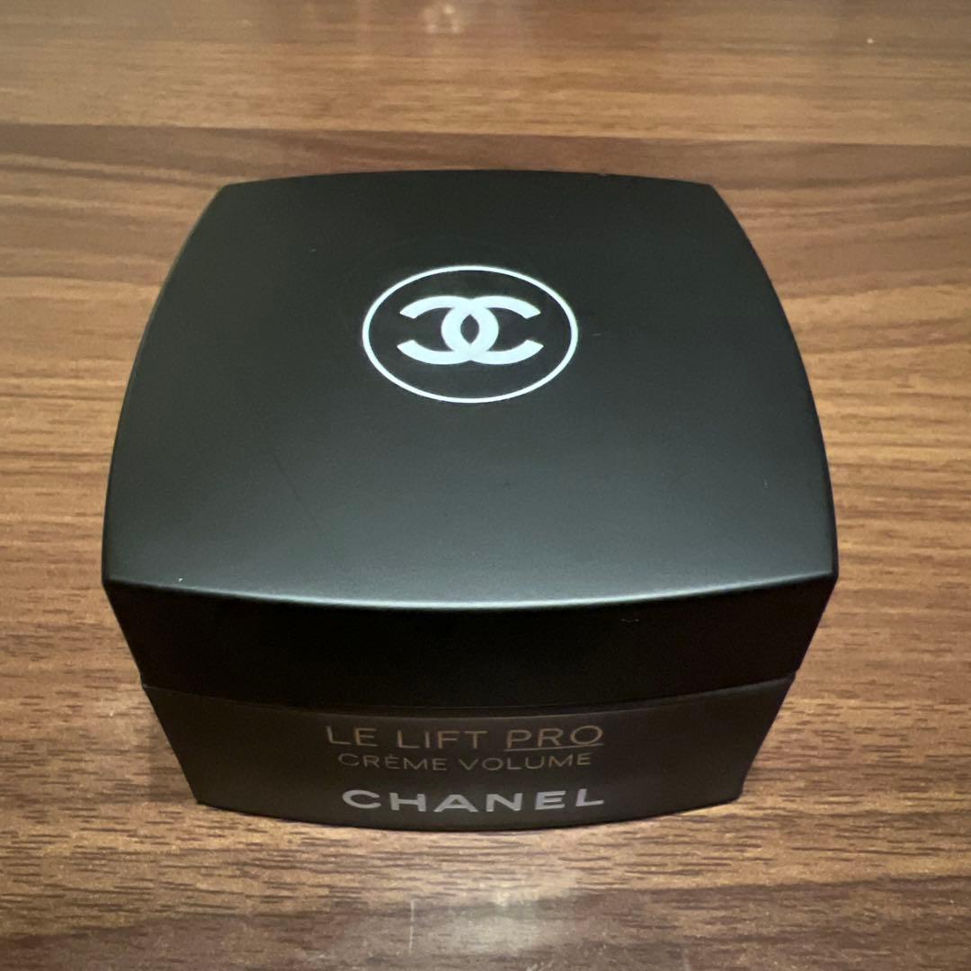シャネル　LLプロクレーム