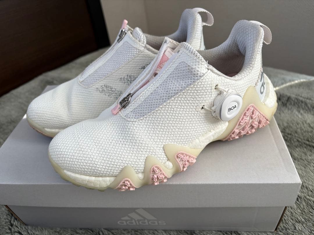 adidas BOAゴルフシューズ(女性用)
