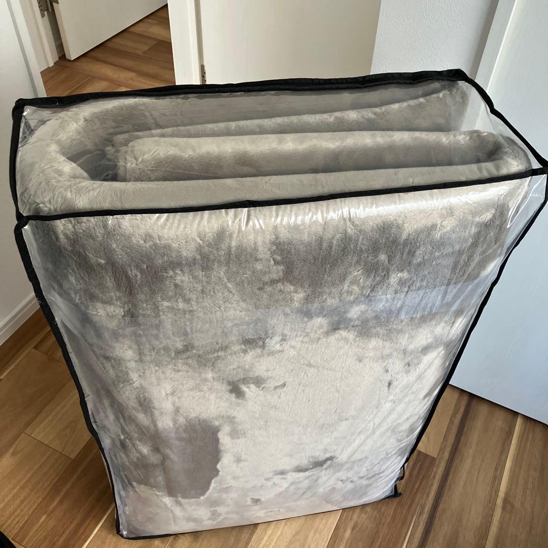 クッションラグ