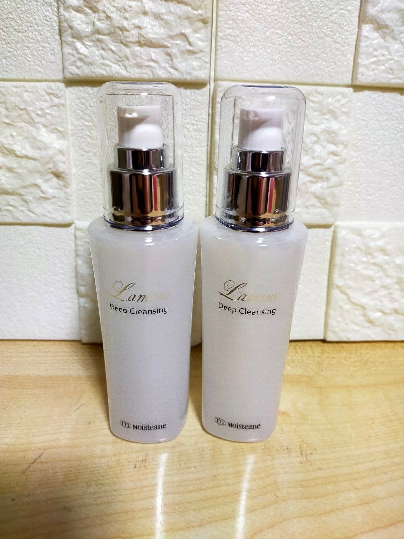 モイスティーヌラミノディープクレンジング2本