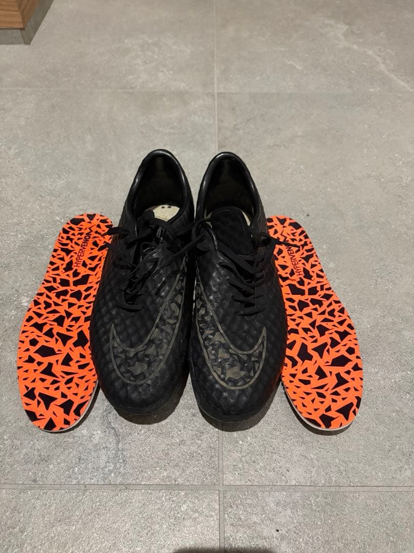 ハイパーヴェノムファントム HG Hypervenom Phantom