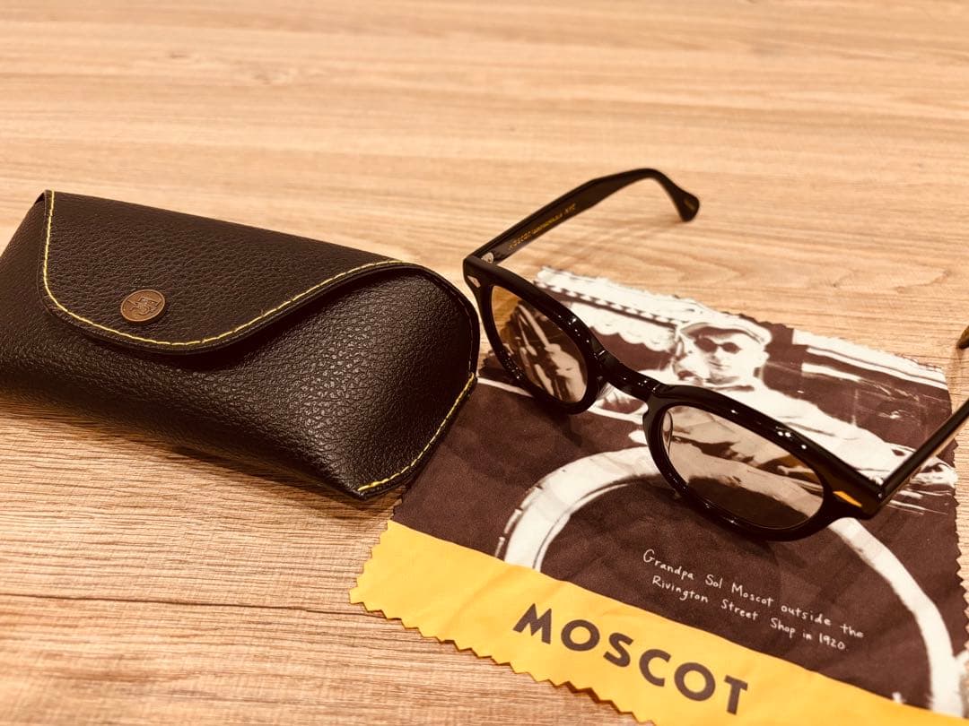MOSCOT オリジナル 黒 サングラス ケース付き