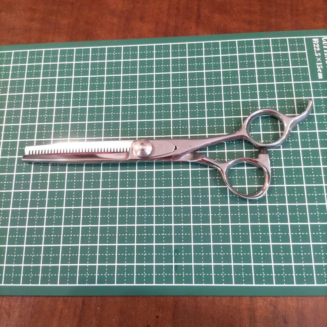 ステンレス製セニングシザー 6インチ　ファキモス　アサヒ　理容　美容　すきバサミ