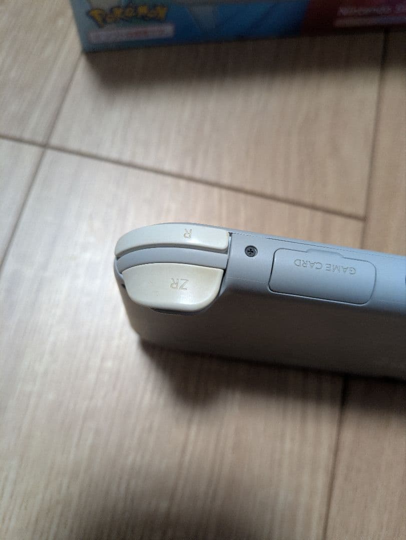 Nintendo Switch Lite ポケモンデザイン ザシアン　ザマゼンタ