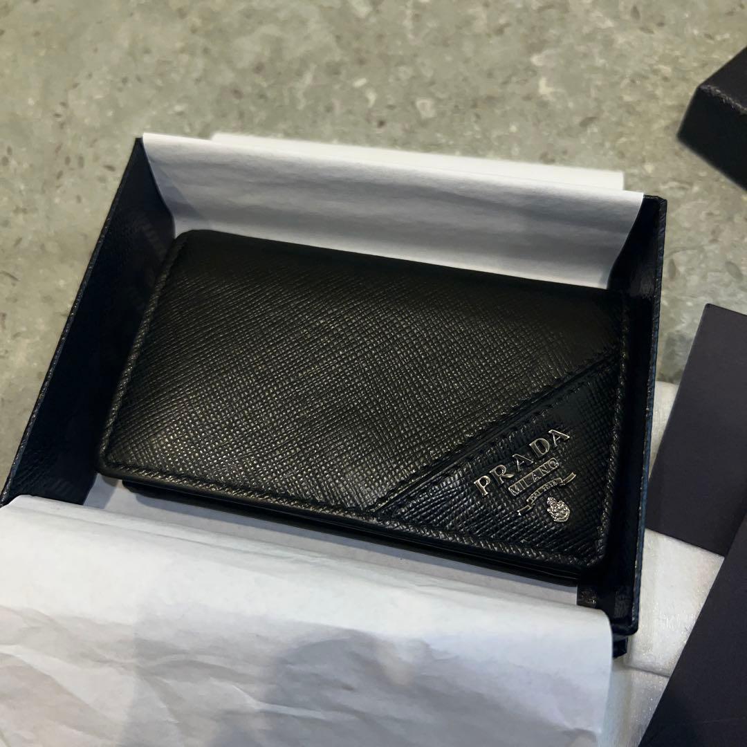 PRADA レザー名刺入れ