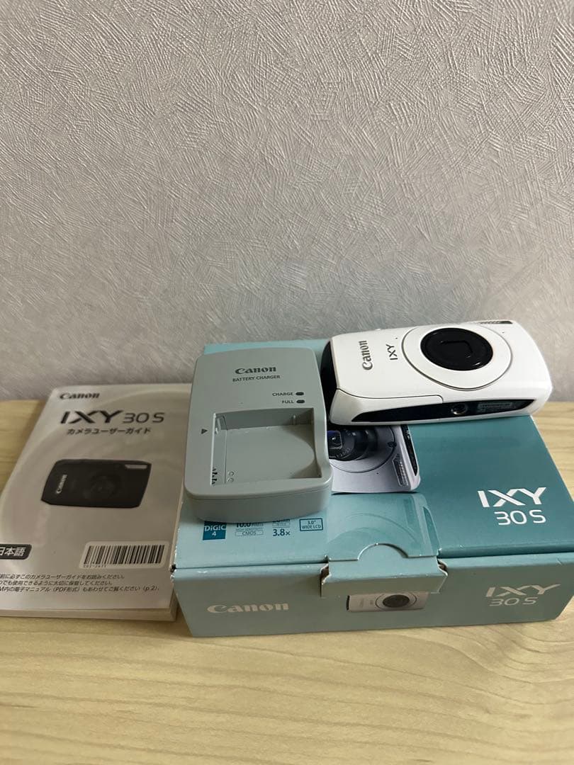 Canon IXY 30S ホワイト