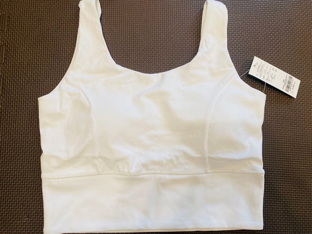 新品タグつき　【SUKALA】プレミアムフィットスクープドネックブラトップ　LL