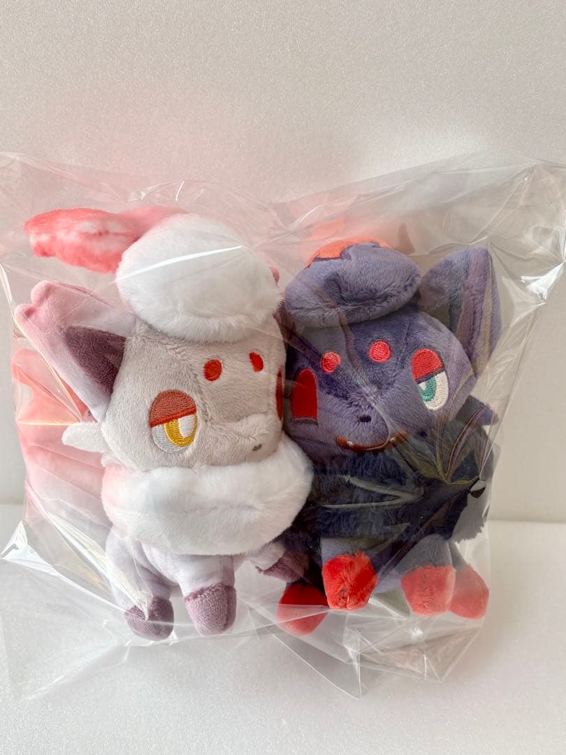 にたものどうし ぬいぐるみ　マスコット ヒスイゾロア ゾロア　ポケモンセンター