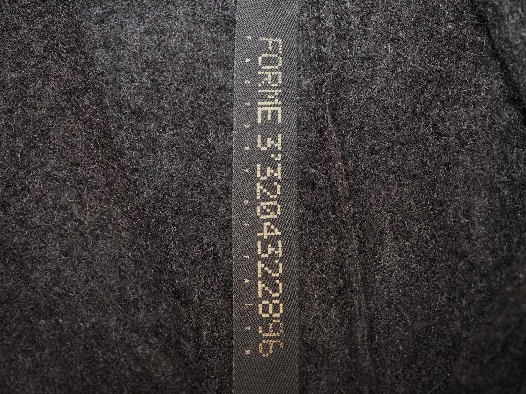 forme d'expression フーデッドニットコートM