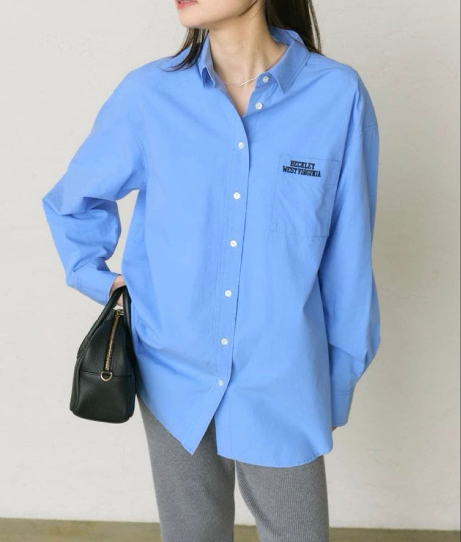 《新品タグ付き》ピュアルセシン コットンリヨセルロゴ刺繍シャツ ブルー