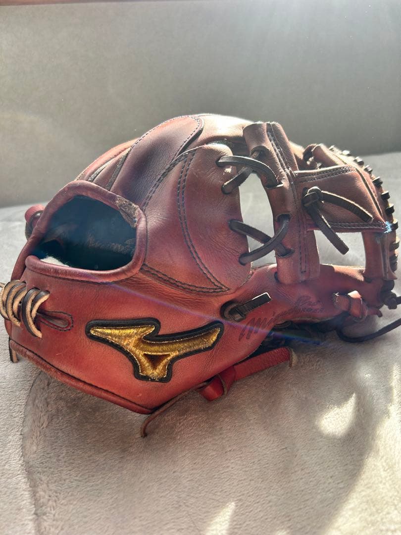 Mizuno ミズノプロ硬式野球内野用グローブ　赤エンジ