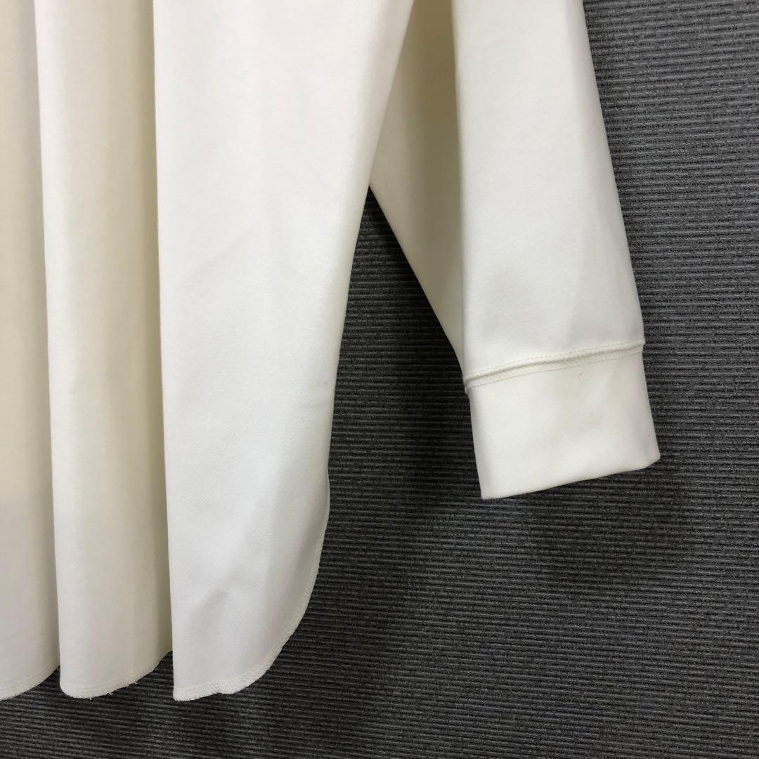 未使用品 BEARDSLEY 起毛Tブラウス F ホワイト