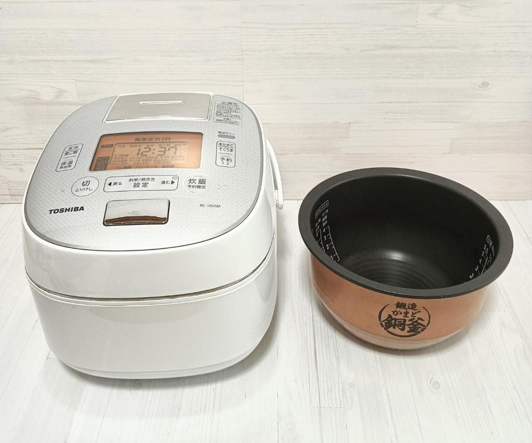【送料込み 美品】TOSHIBA RC-10WSM 炊飯器 銅釜付き ホワイト