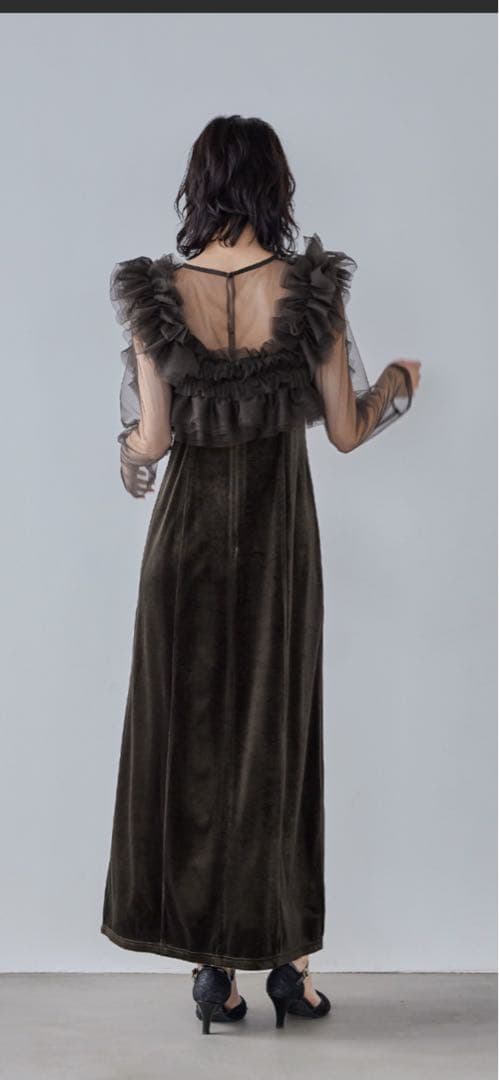 美品nianaニアナ ボリュームフリルレイヤードドレス Mベロア 結婚式同窓会