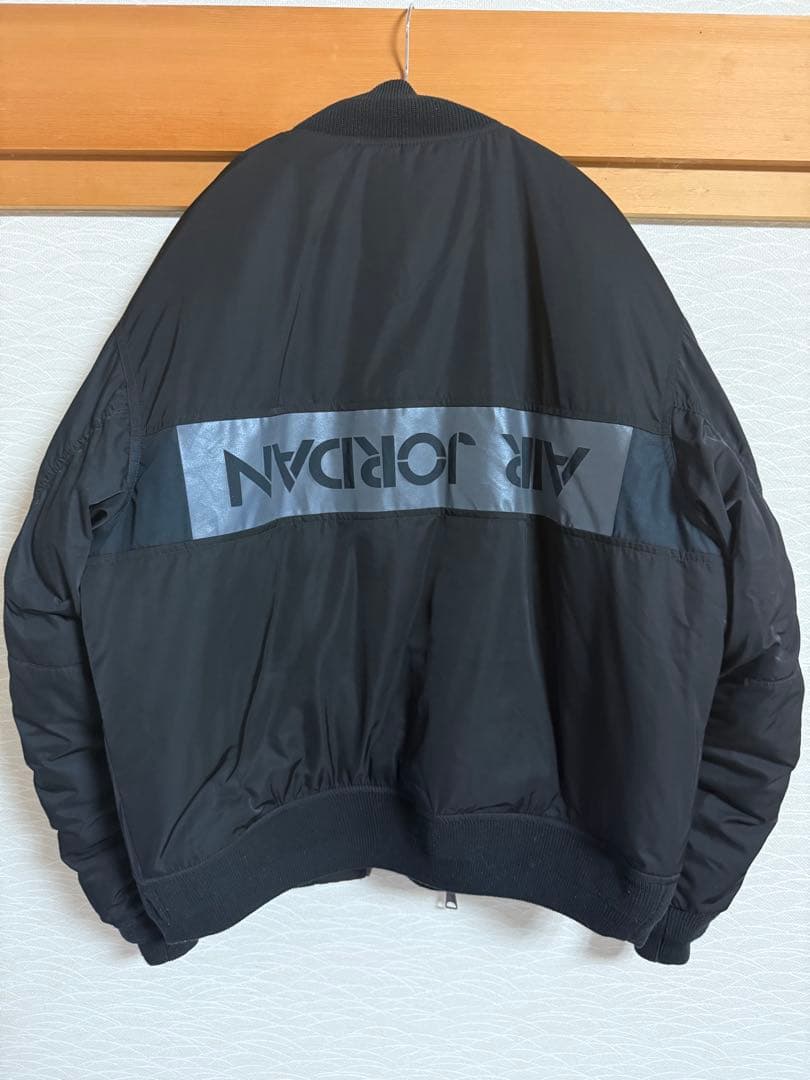 AIR JORDAN MA-1 ボンバージャケット