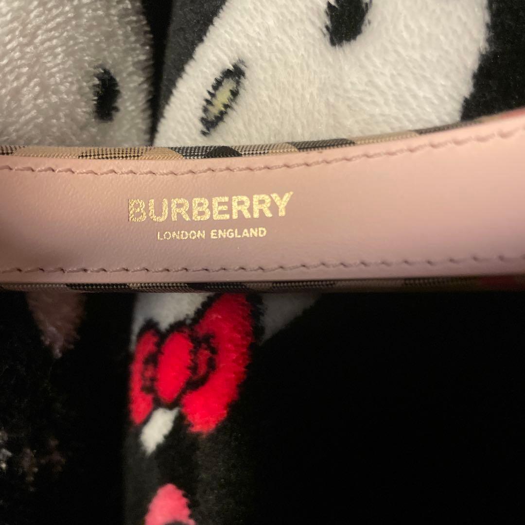 BURBERRY カチューシャ