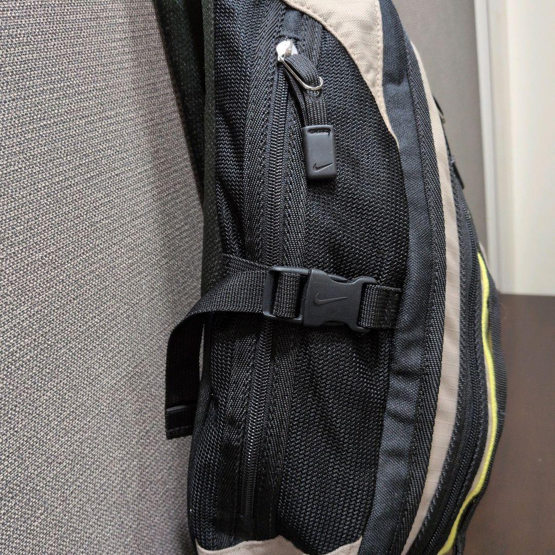 希少　00s NIKE SLING BAG y2kワンショルダースリングバック
