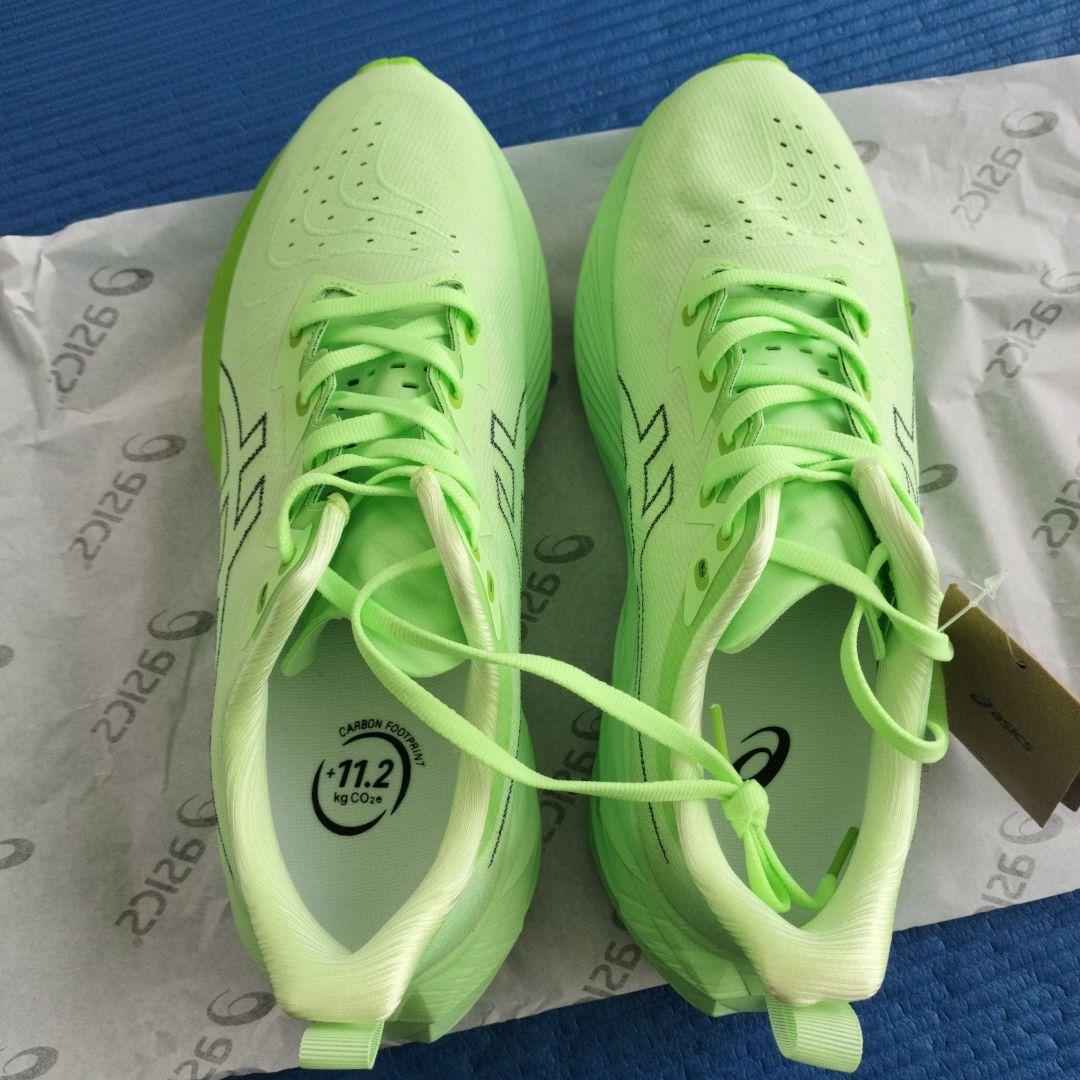 ウォーキング・ランニングウェア ASICS NOVABLAST4