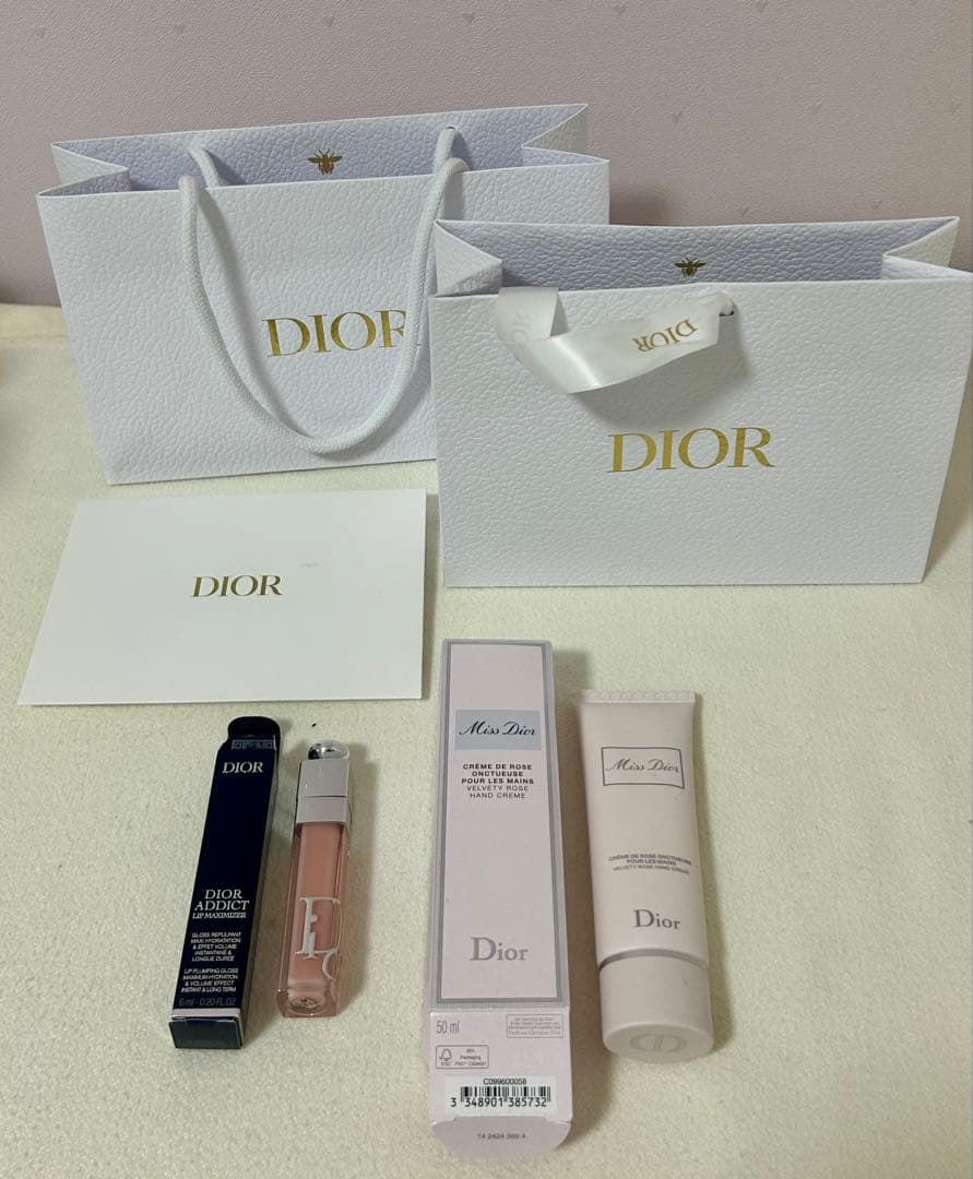 Miss Dior ピンクケアセット ショッパー・メッセージカード付き