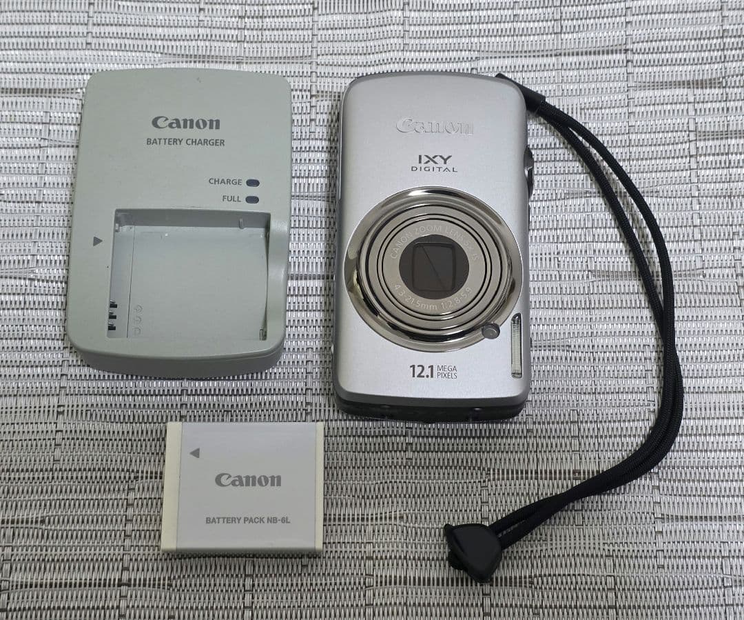 Canon　キャノン　IXY　PC1437