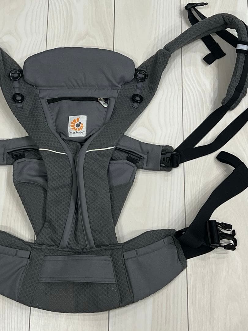 【正規品】エルゴベビー　オムニ ブリーズ　抱っこ紐　グラファイトグレー