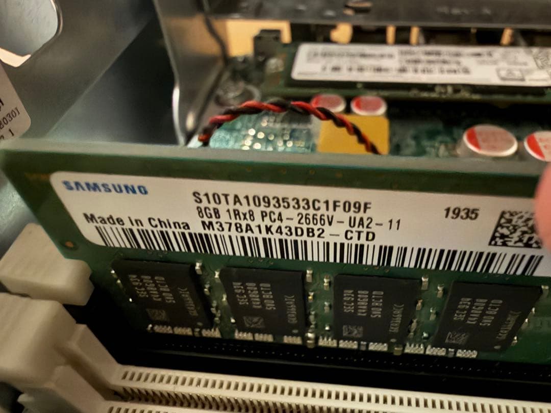 HP ProDesk 600 G5 SFF SSD256G メモリ8G NVNe