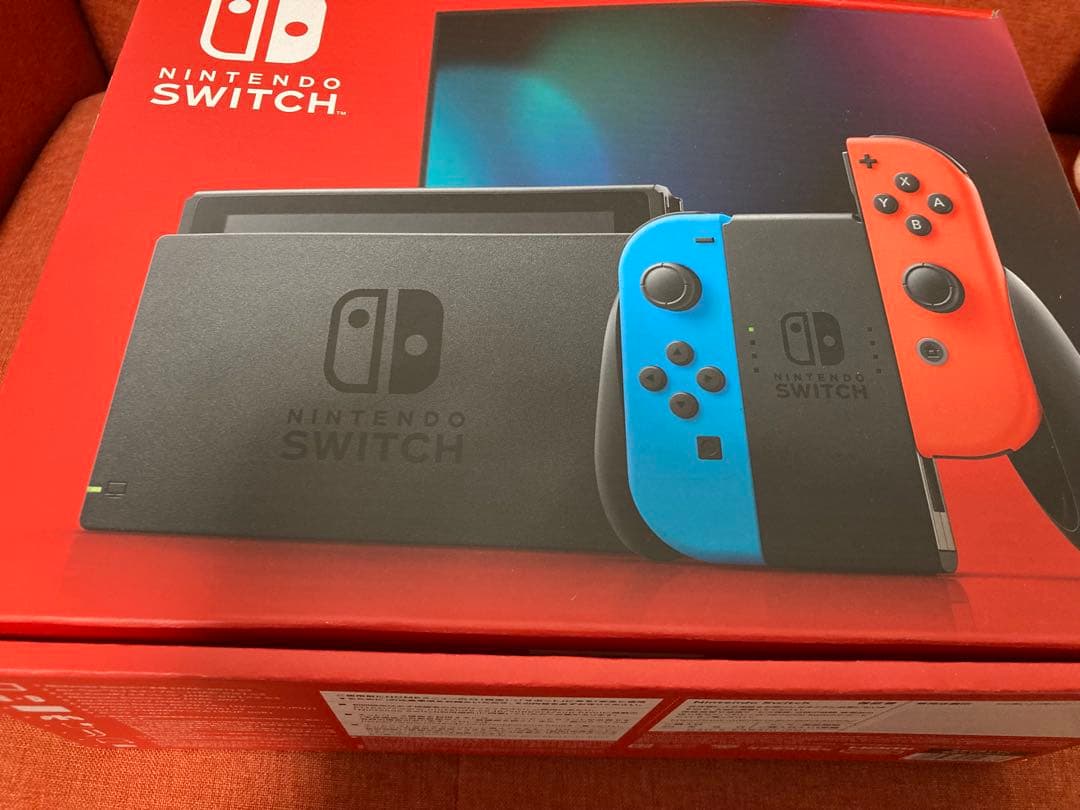 新品　nintendo Switch 本体　ネオンブルー　ネオンレッド
