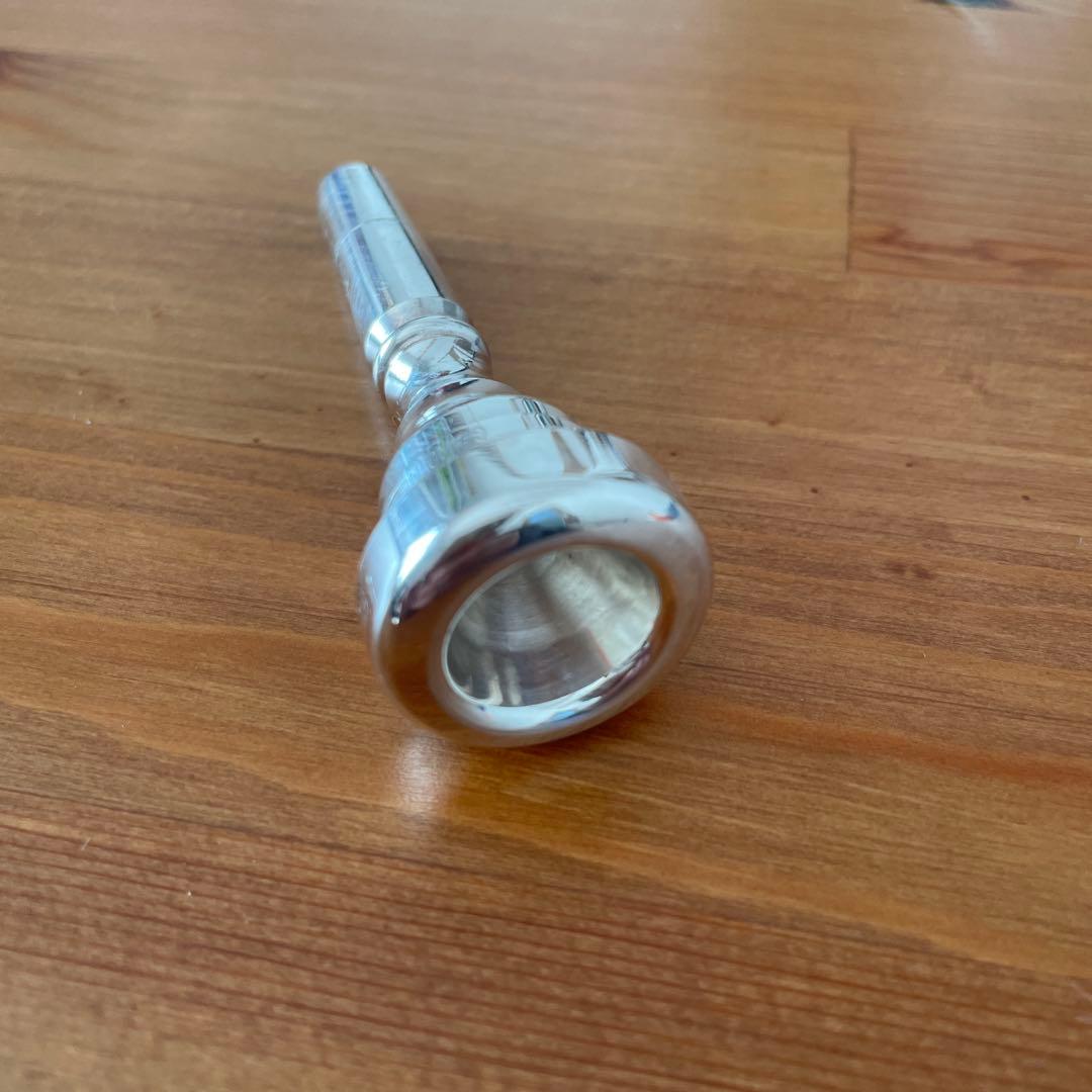 フリューゲルホルンマウスピース　ジャルディネリ12FL