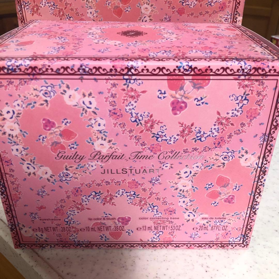 JILLSTUART クリスマスコフレ2024ギルティパフェタイム　コレクション