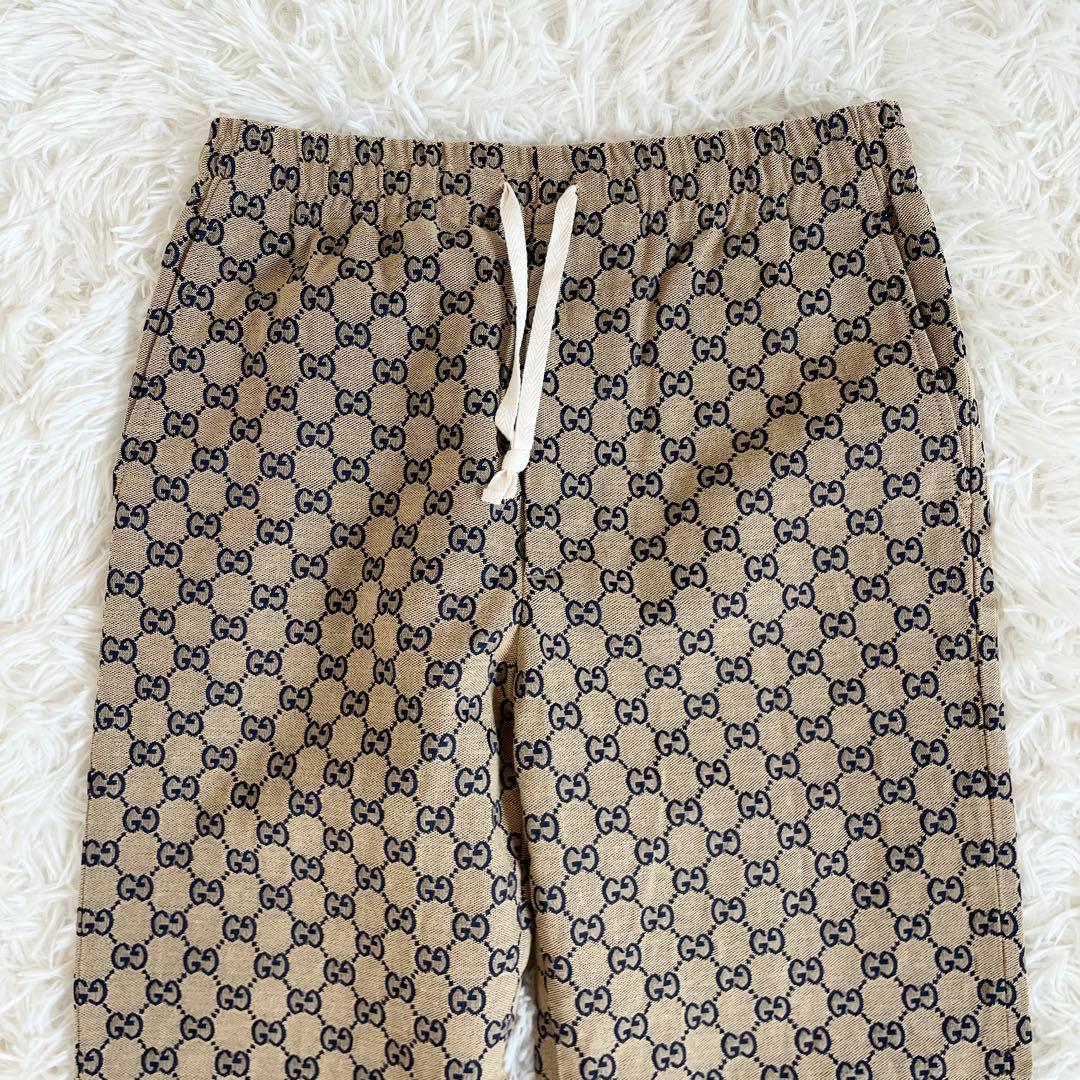 未使用級　グッチ　大きいサイズ2XL　カジュアルパンツ　GG　レザー　ベージュ