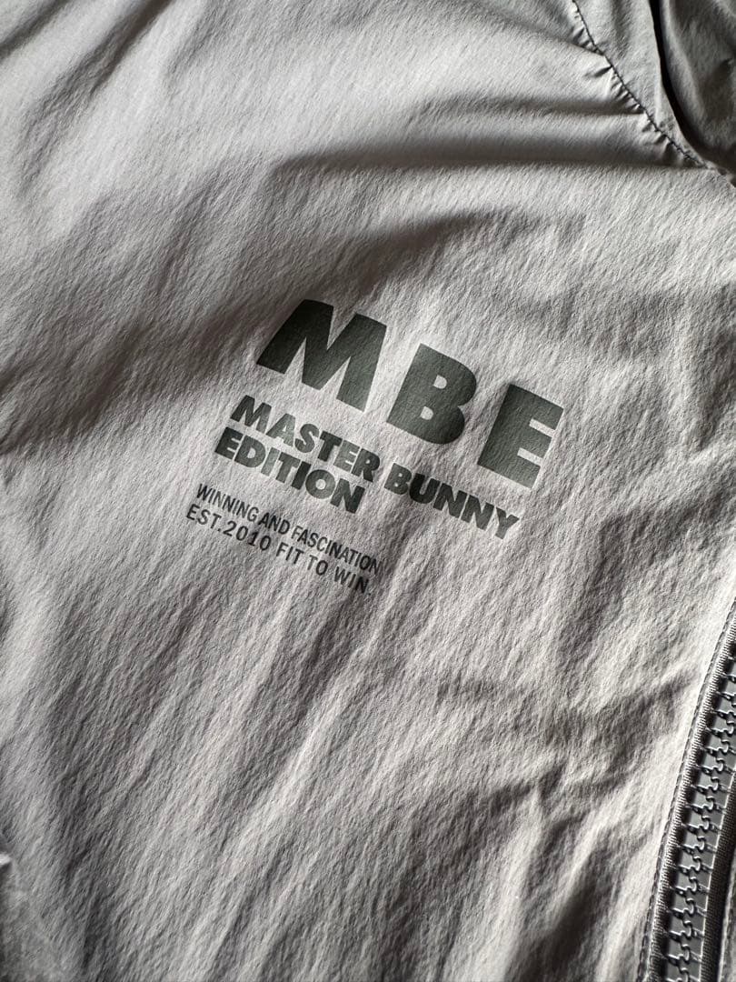 MASTER BUNNY EDITION MBE ジャケット グレー　サイズ０