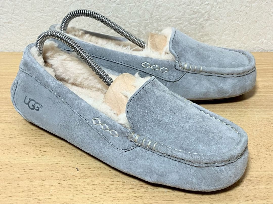 ★未使用！UGG Ansley 3312 アグ アンスレー モカシン ムートン