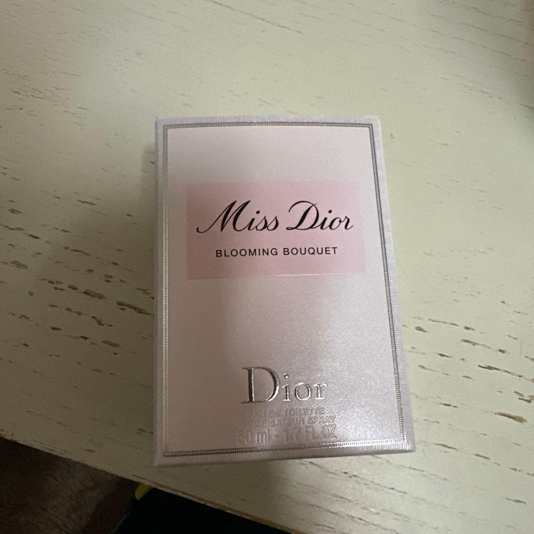 DIOR ミス ディオール ブルーミング ブーケ